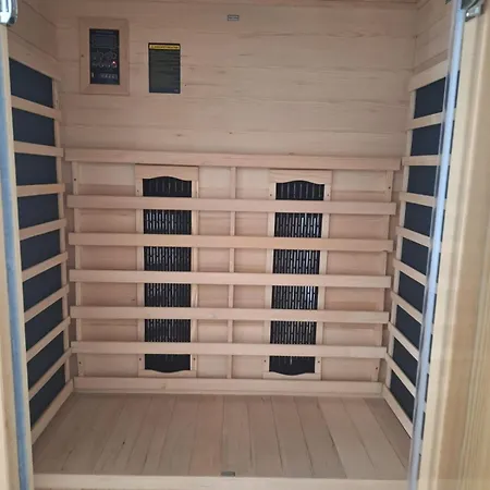 Bed E Domar Бриндизи