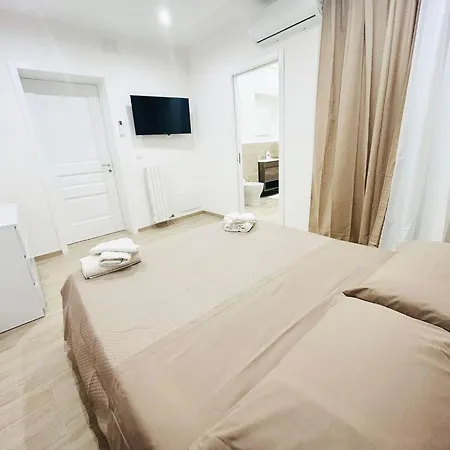 Bed E Domar Бриндизи